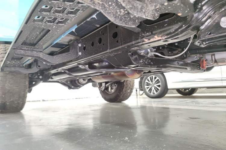 Used 212 T01 2025 2.0T Changfeng Right Side Sill