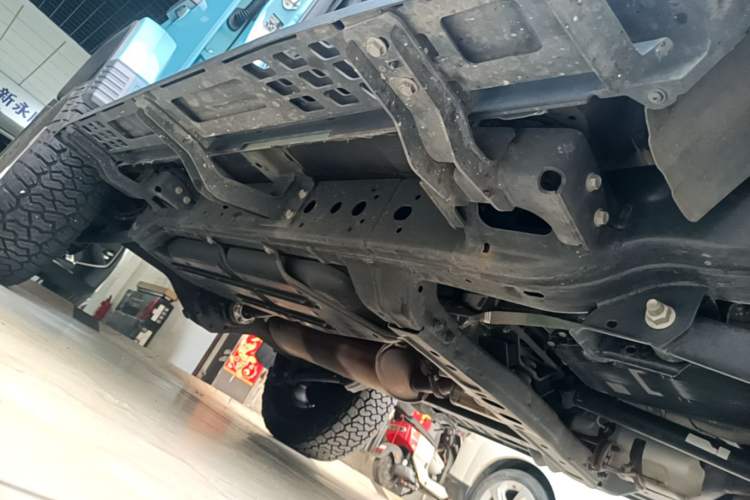 Used 212 T01 2025 2.0T Changfeng Right Side Sill