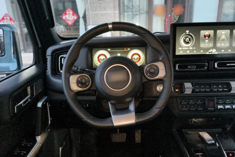 Used 212 T01 2025 2.0T Changfeng Steering Wheel