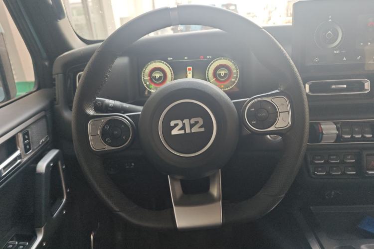 Used 212 T01 2025 2.0T Changfeng Steering Wheel