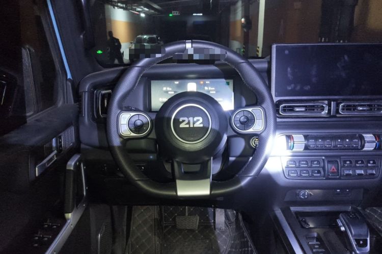 Used 212 T01 2025 2.0T Changfeng Steering Wheel