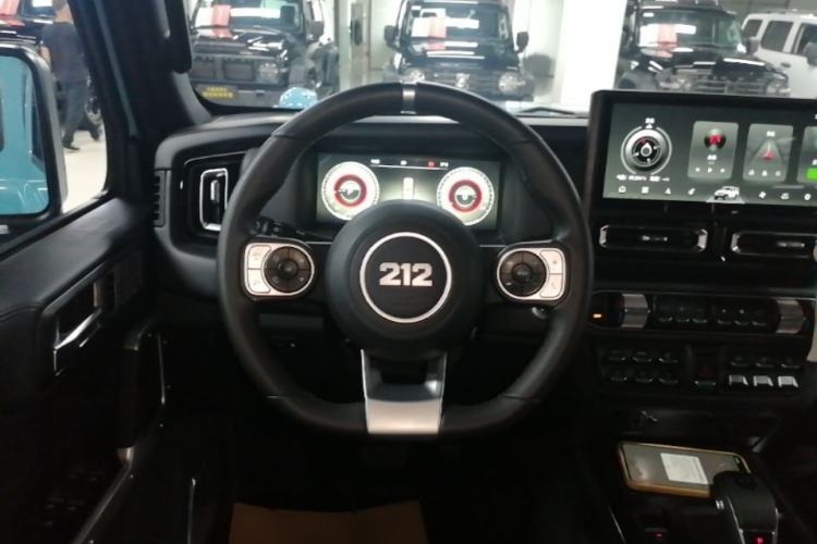 Used 212 T01 2025 2.0T Changfeng Steering Wheel
