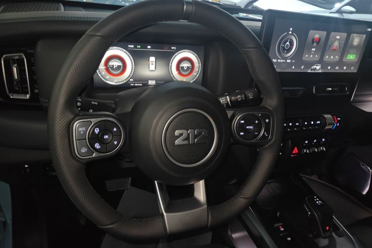 Used 212 T01 2025 2.0T Changfeng Steering Wheel