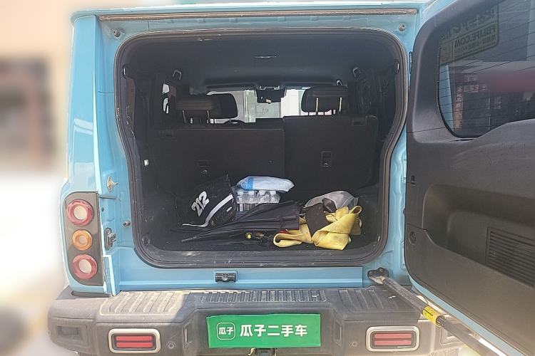 Used 212 T01 2025 2.0T Changfeng Trunk