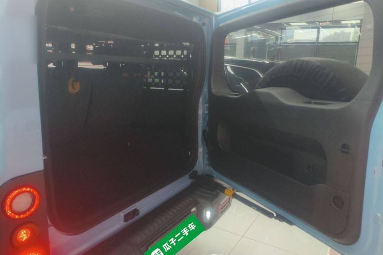 Used 212 T01 2025 2.0T Changfeng Trunk