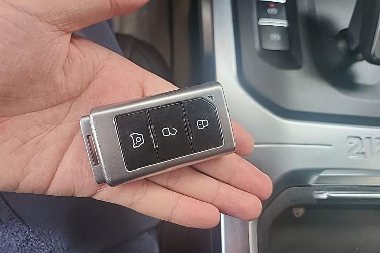 Used 212 T01 2025 2.0T Changfeng Vehicle Key