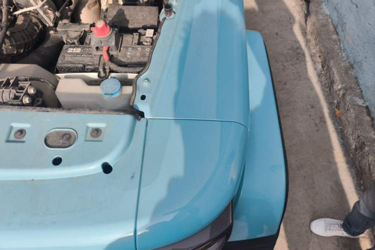 Used 212 T01 2025 2.0T Changfeng Engine Bay Left