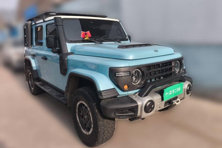 Used 212 T01 2025 2.0T Changfeng Front Right 45 Deg