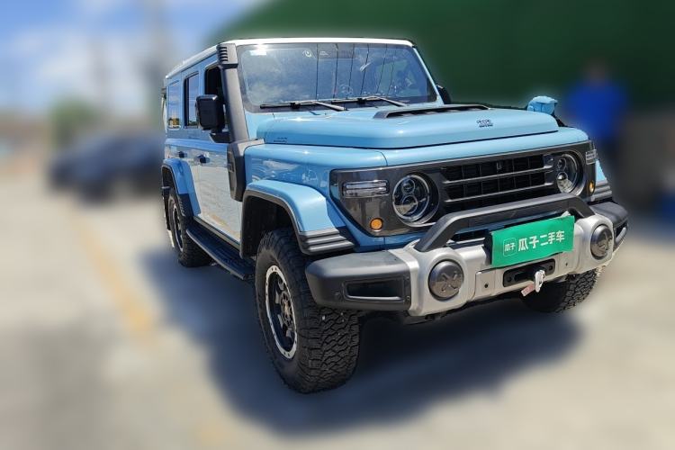 Used 212 T01 2025 2.0T Changfeng Front Right 45 Deg