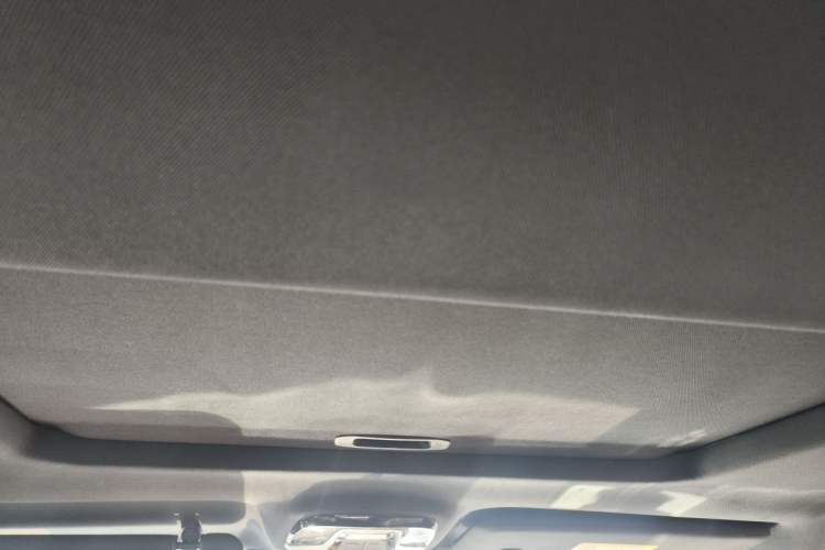 Used 212 T01 2025 2.0T Changfeng Headliner