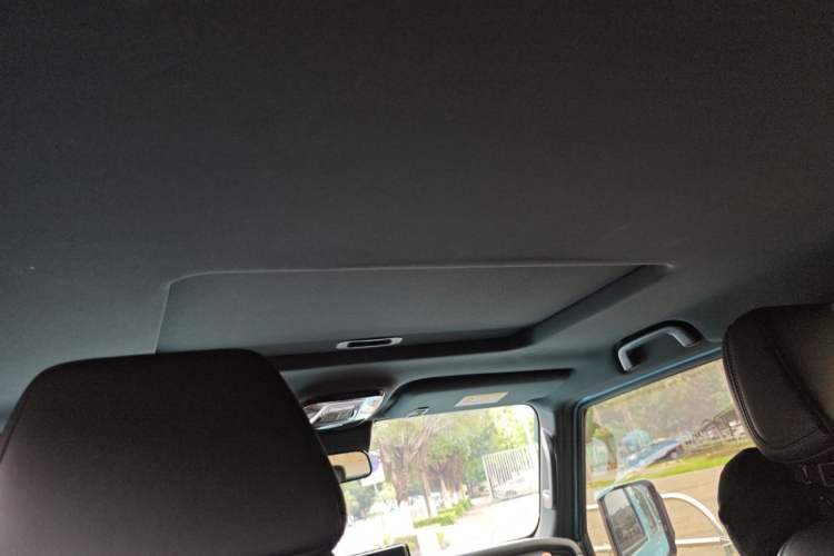 Used 212 T01 2025 2.0T Changfeng Headliner