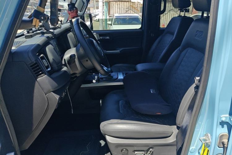 Used 212 T01 2025 2.0T Changfeng Left Front Seat