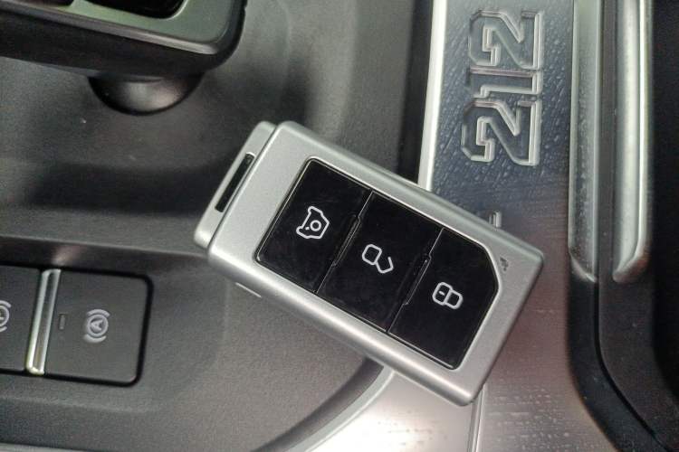 Used 212 T01 2025 Model 2.0T Diesel Interior 1