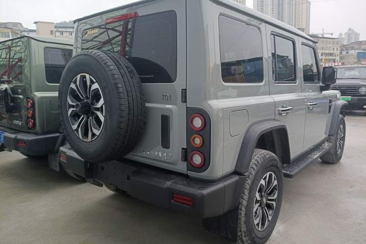 Used 212 T01 2025 Model 2.0T Diesel Rear