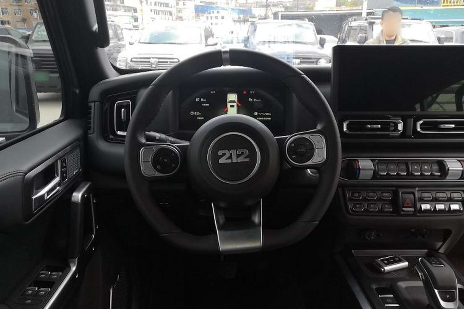 Used 212 T01 2025 Model 2.0T Diesel Steering Wheel
