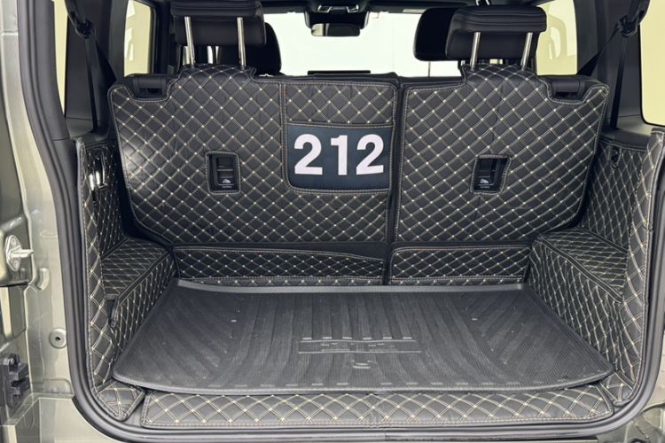 Used 212 T01 2025 2.0T Changfeng Interior 8