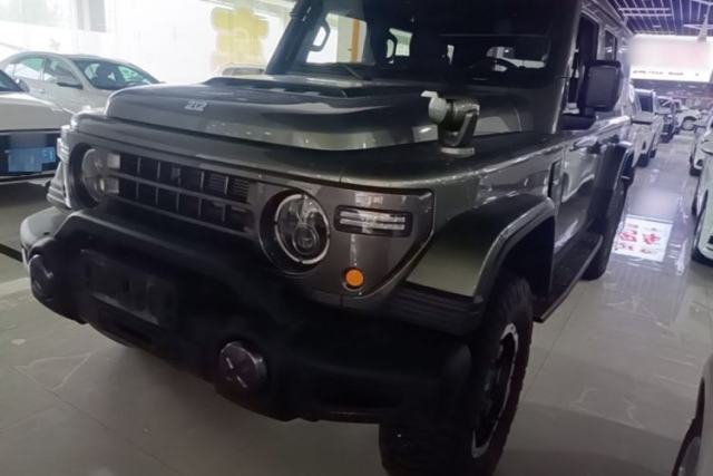 Used 212 T01 2025 2.0T Changfeng