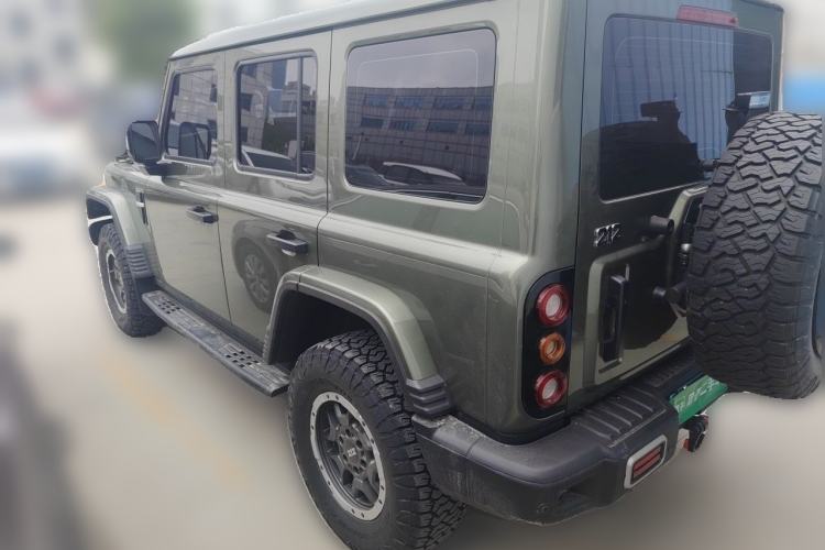 Used 212 T01 2025 2.0T Changfeng Rear Left 45 Deg
