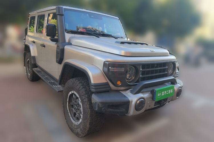 Used 212 T01 2025 2.0T Changfeng Front Right 45 Deg