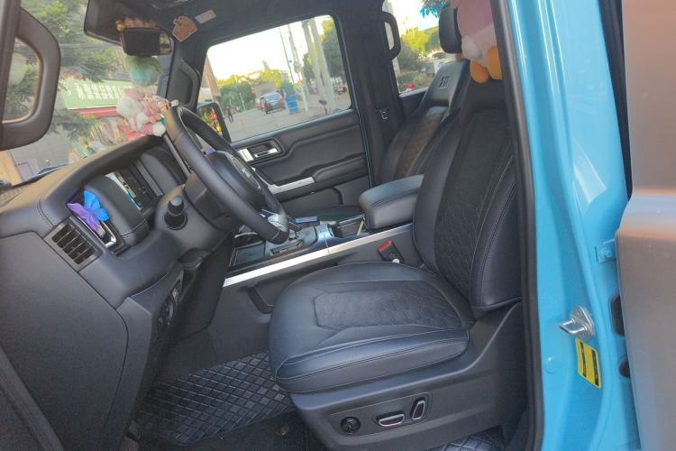 Used 212 T01 2025 2.0T Changfeng Left Front Seat