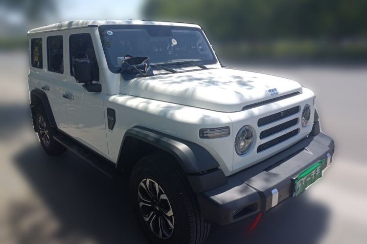 Used 212 T01 2025 Model 2.0T Diesel Front Right 45 Deg
