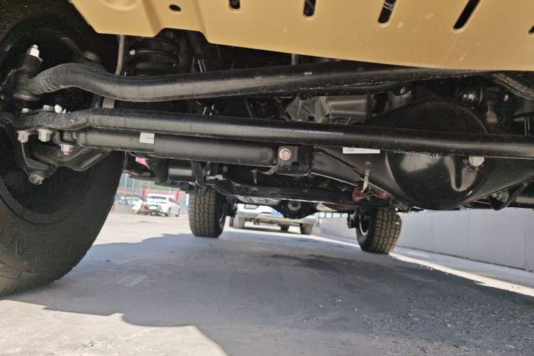 Used 212 T01 2026 Model 2.0T High Ground Chassis Front