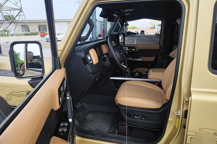 Used 212 T01 2026 Model 2.0T High Ground Driver Seat