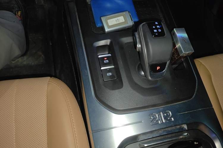 Used 212 T01 2026 Model 2.0T High Ground Gear Lever