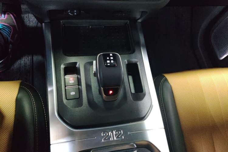 Used 212 T01 2026 Model 2.0T High Ground Gear Lever