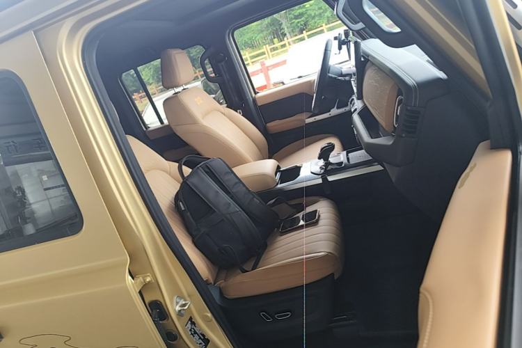 Used 212 T01 2026 Model 2.0T High Ground Right Front Seat