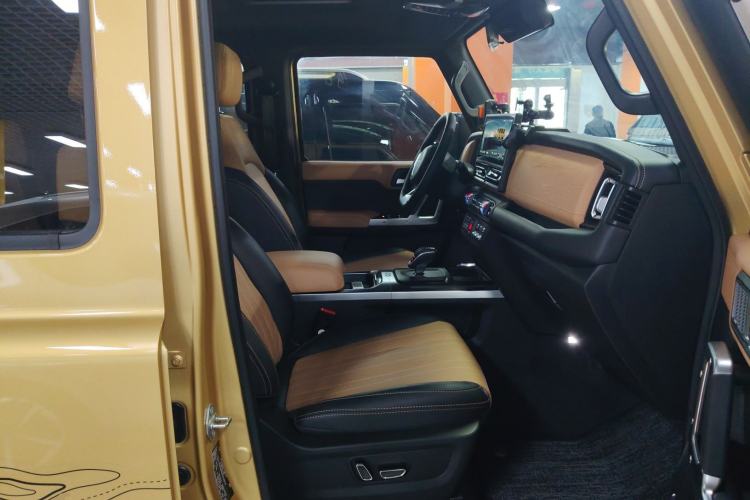 Used 212 T01 2026 Model 2.0T High Ground Right Front Seat