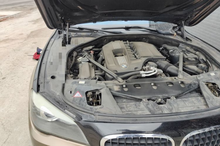 Used AC Schnitzer 7 Series 2011 ACS7 40i Engine Bay Right