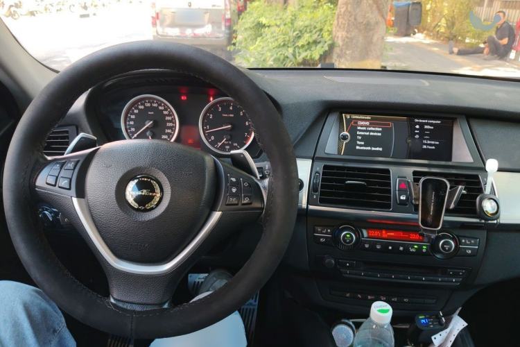 Used AC Schnitzer X6  Center Console