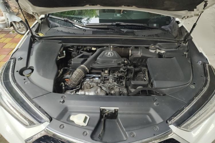 Used Acura CDX 2019 1.5T Two-Wheel Drive Deluxe Edition Engine Bay