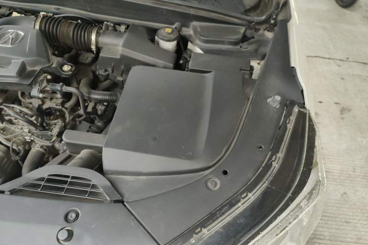 Used Acura CDX 2019 1.5T Two-Wheel Drive Deluxe Edition Engine Bay Left