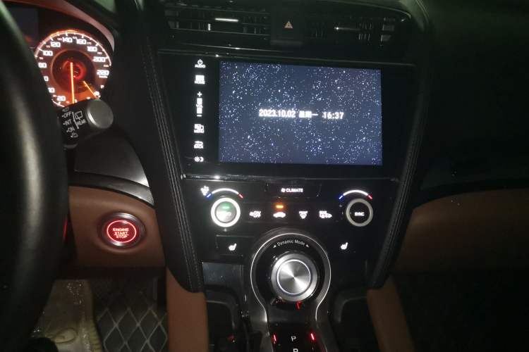 Used Acura CDX 2016 1.5T Two-Wheel Drive Deluxe Edition Audio And AC Panel