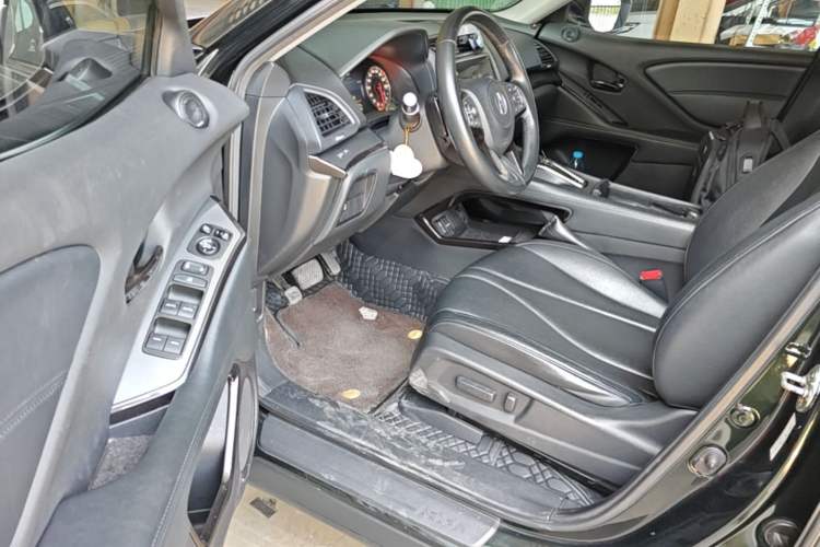 Used Acura CDX 2016 1.5T Two-Wheel Drive Enjoyment Edition Driver Seat