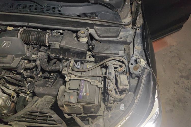 Used Acura CDX 2016 1.5T Two-Wheel Drive Enjoyment Edition Engine Bay Left
