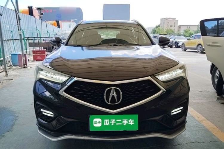 Used Acura CDX 2016 1.5T Two-Wheel Drive Enjoyment Edition Front