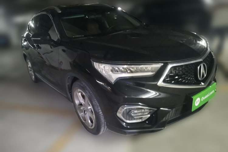 Used Acura CDX 2016 1.5T Two-Wheel Drive Deluxe Edition Front Right 45 Deg