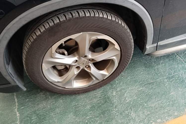 Used Acura CDX 2016 1.5T Two-Wheel Drive Enjoyment Edition Left Front Wheel Hub