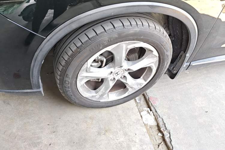 Used Acura CDX 2016 1.5T Two-Wheel Drive Enjoyment Edition Left Front Wheel Hub