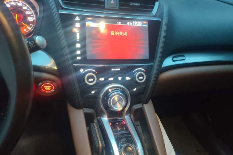 Used Acura CDX 2016 1.5T Two-Wheel Drive Deluxe Edition Audio And AC Panel