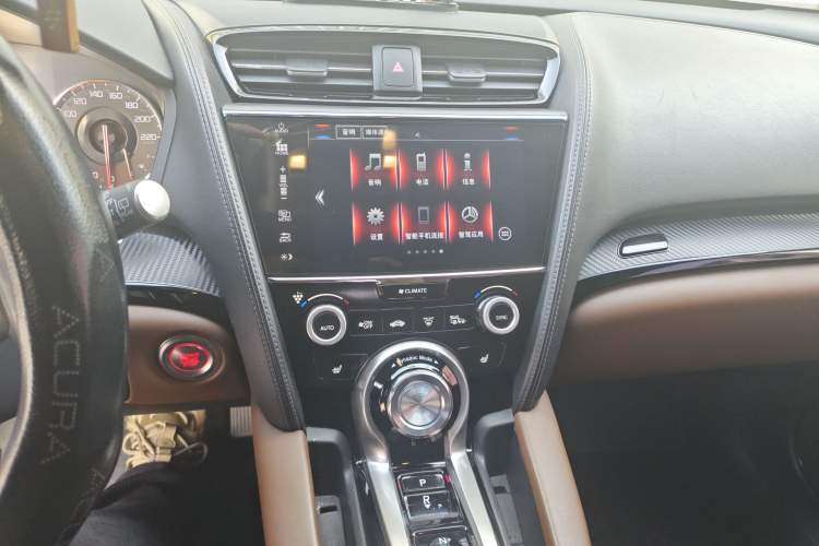 Used Acura CDX 2016 1.5T Two-Wheel Drive Deluxe Edition Audio And AC Panel