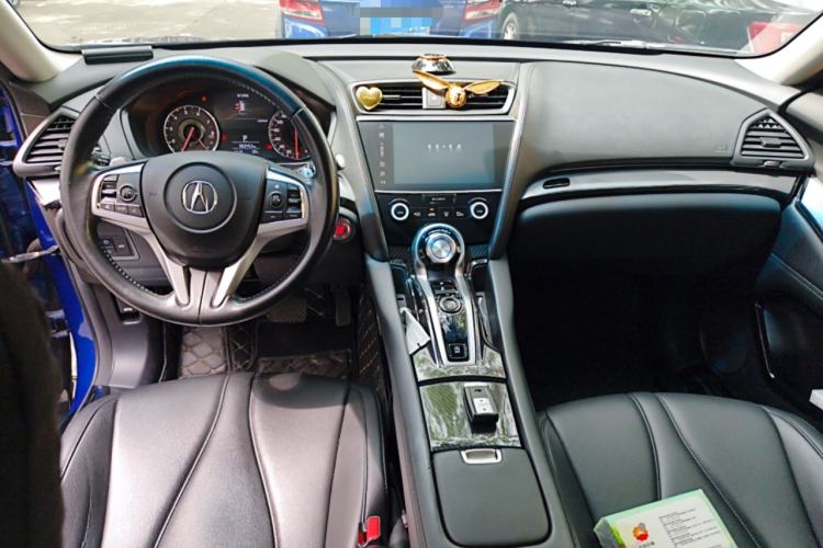 Used Acura CDX 2016 1.5T Two-Wheel Drive Enjoyment Edition Center Console