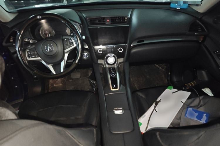 Used Acura CDX 2016 1.5T Two-Wheel Drive Enjoyment Edition Center Console
