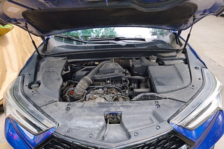 Used Acura CDX 2016 1.5T Two-Wheel Drive Enjoyment Edition Engine Bay