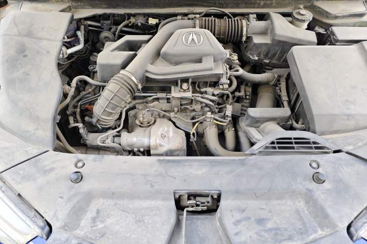 Used Acura CDX 2016 1.5T Two-Wheel Drive Deluxe Edition Engine Bay