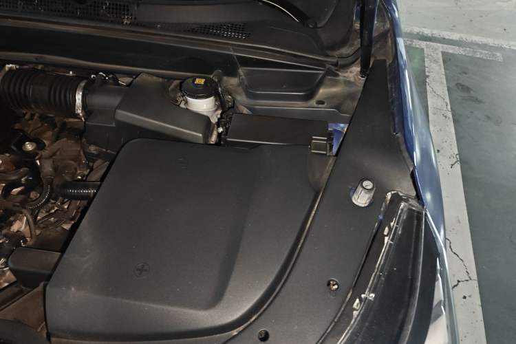 Used Acura CDX 2016 1.5T Two-Wheel Drive Enjoyment Edition Engine Bay Left