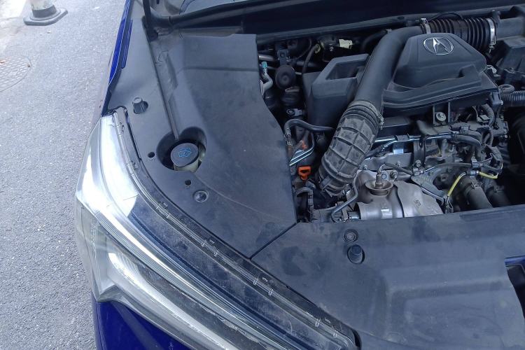 Used Acura CDX 2016 1.5T Two-Wheel Drive Deluxe Edition Engine Bay Right